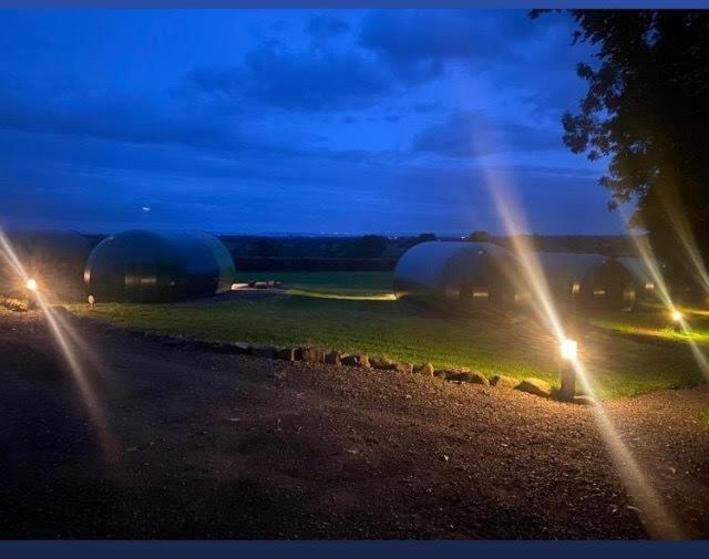 Thornfield Farm Luxury Glamping Pods, The Dark Hedges, Ballycastle Hotel Stranocum Exterior photo