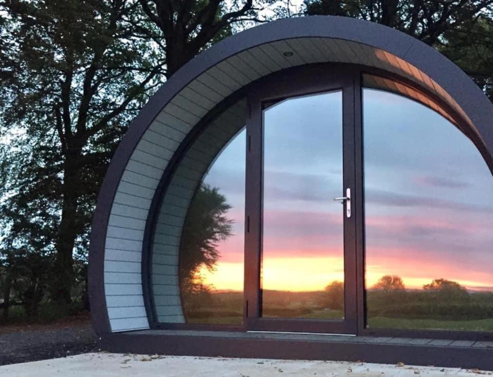 Thornfield Farm Luxury Glamping Pods, The Dark Hedges, Ballycastle Hotel Stranocum Exterior photo